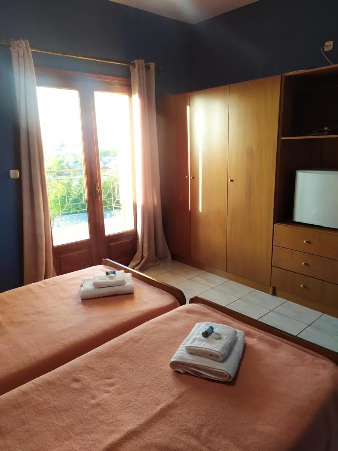 Smallhotel - Vevi Exterior foto